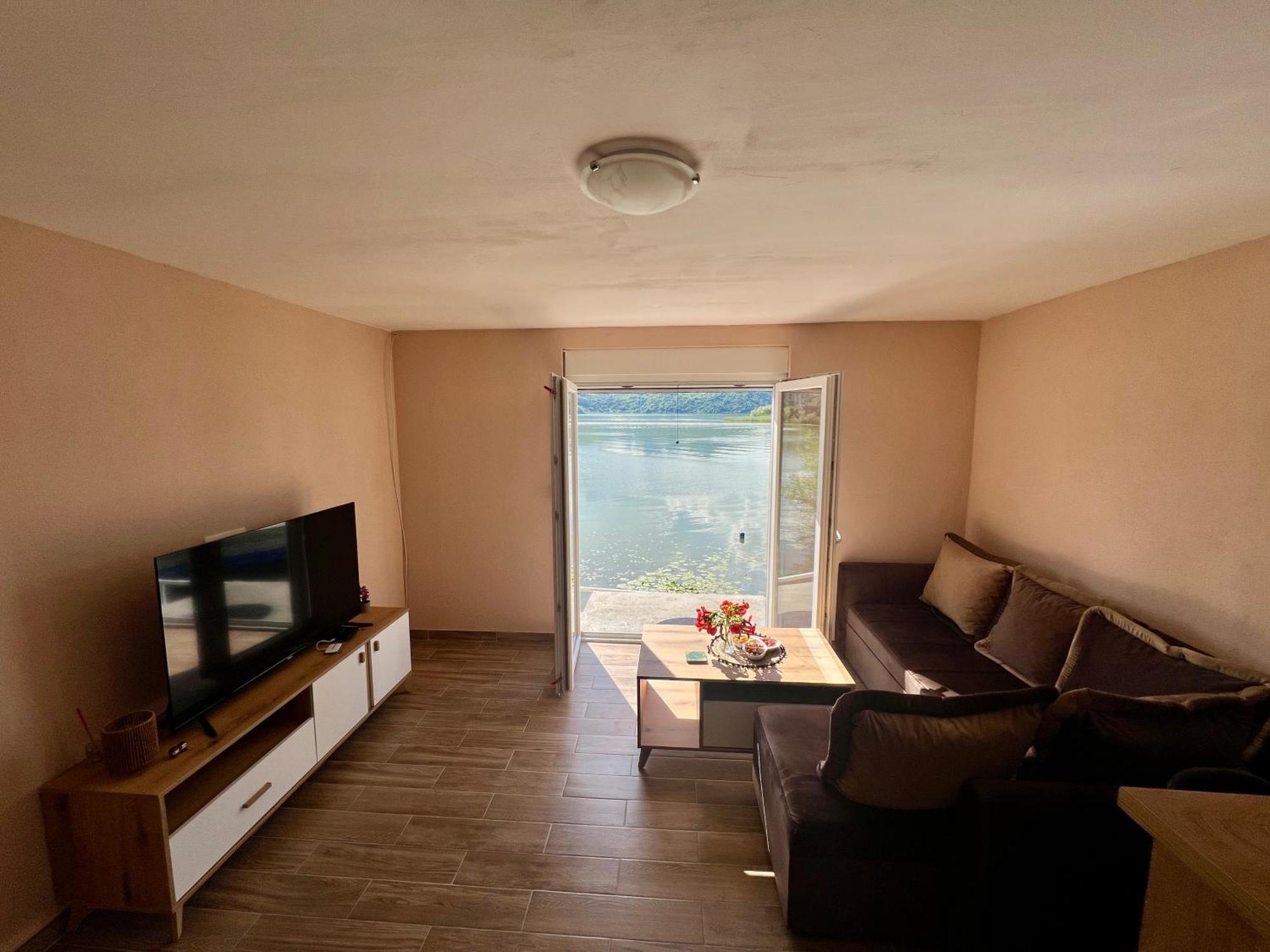 Lakeside Harmony Apartment Golubovci Kültér fotó