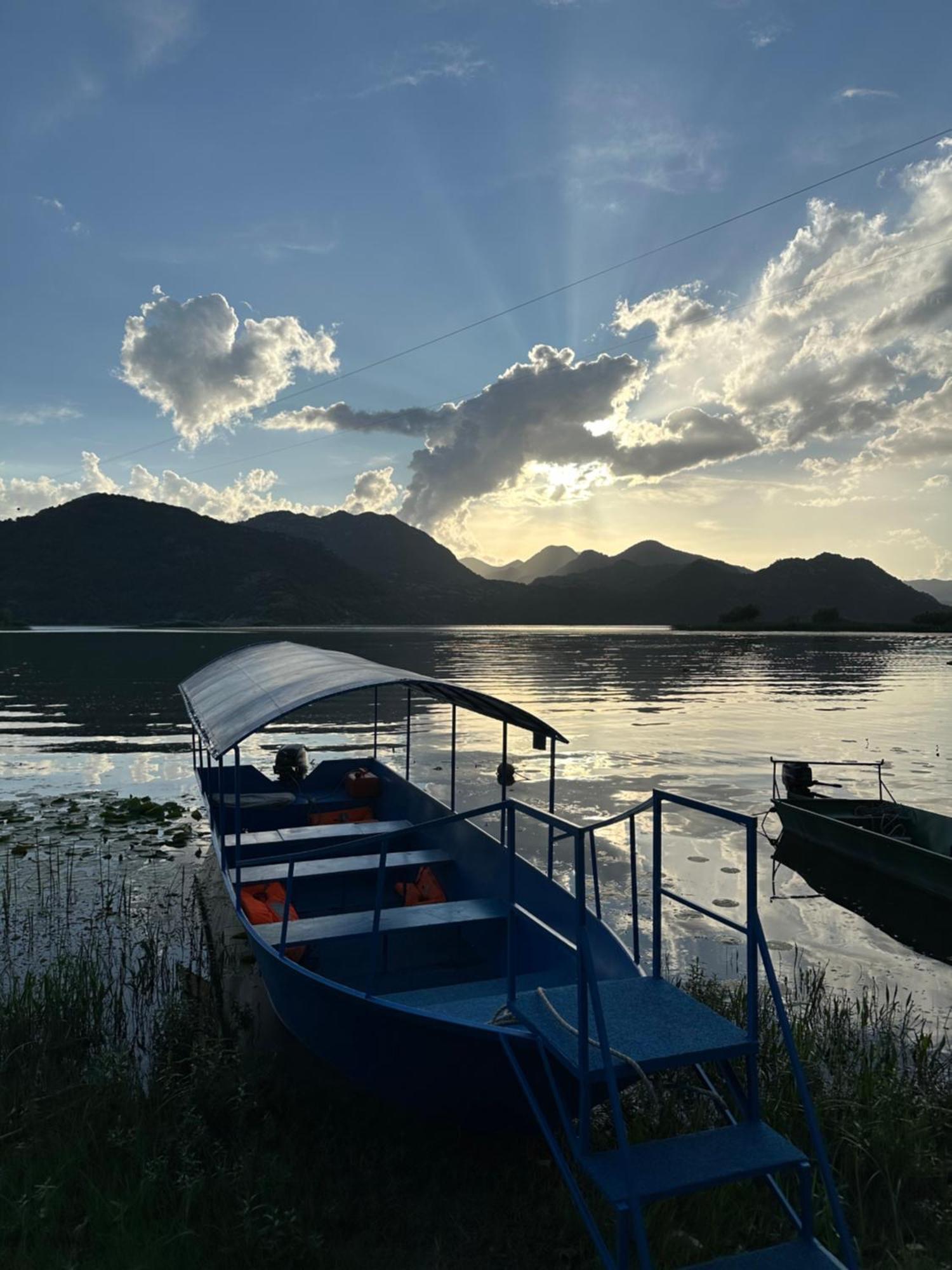Lakeside Harmony Apartment Golubovci Kültér fotó