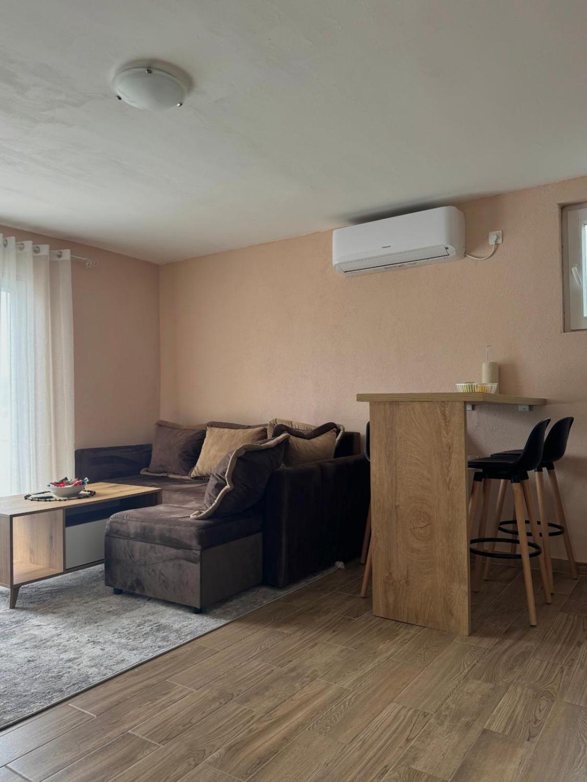 Lakeside Harmony Apartment Golubovci Kültér fotó